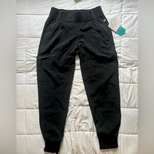 NWT Cherokee infinity scrub joggers size XS Petite black